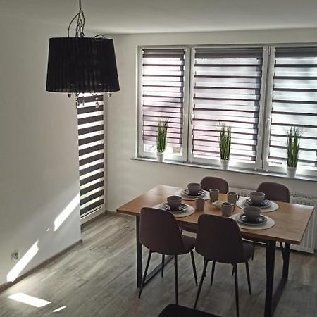 Apartament Zdrojowy Glucholazy Exteriör bild