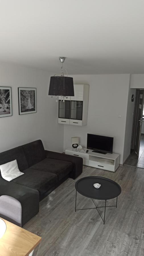 Apartament Zdrojowy Glucholazy Exteriör bild